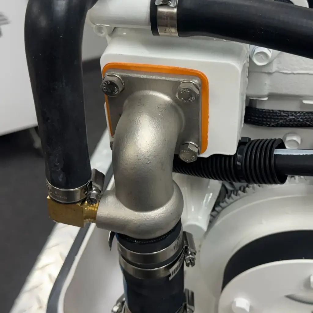 [NGP-UCM2-EXG] Exhaust Elbow & Gasket, UCM2-5.5, UCM3-9.5
